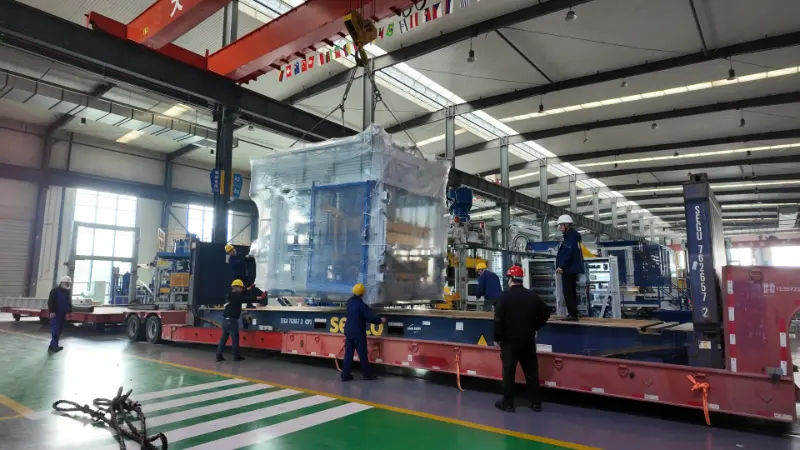 QuanGong Intelligent Brick Making Machines beginnen aan een nieuwe overzeese reis en dragen bij aan de groene upgrade van de mondiale infrastructuur.